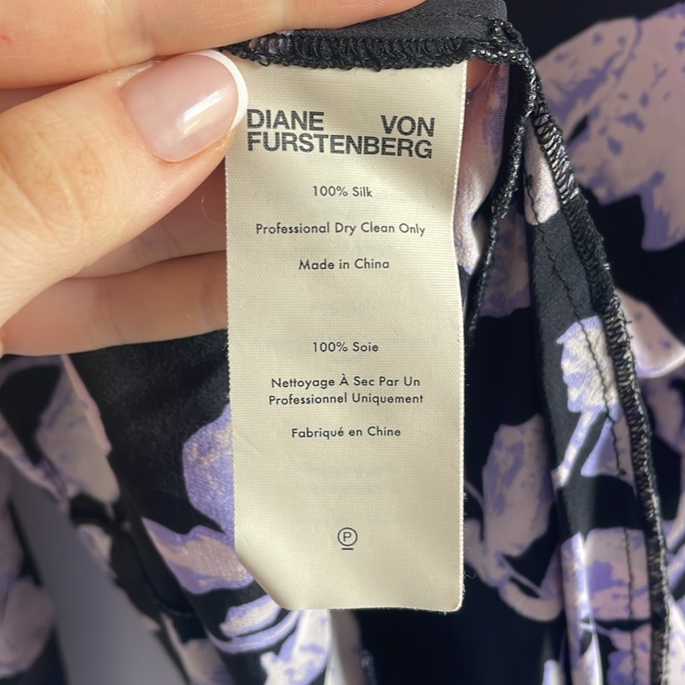 Diane Von Furstenberg Black and Purple Floral Long Sleeve Dress - Size S - Picture 8 of 8